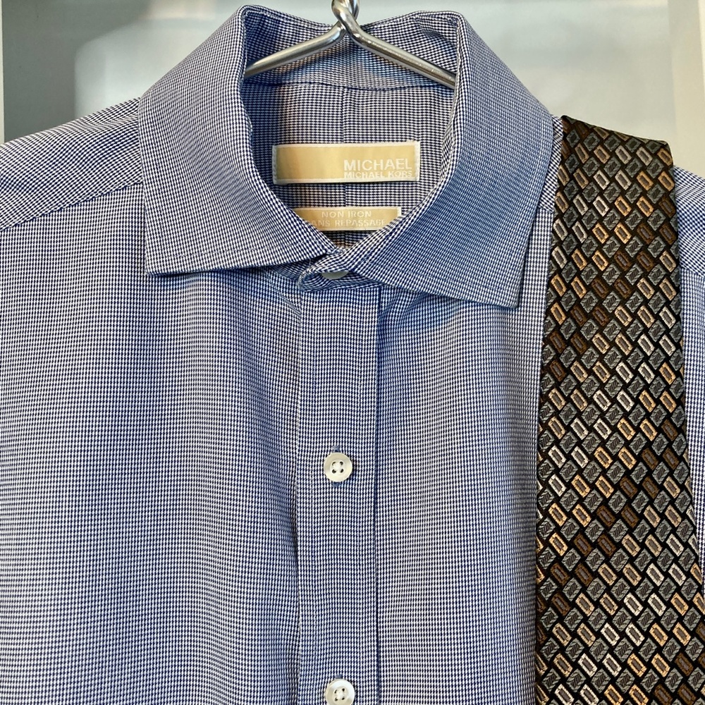 👔 MICHAEL Michael Kors NON IRON dress shirt